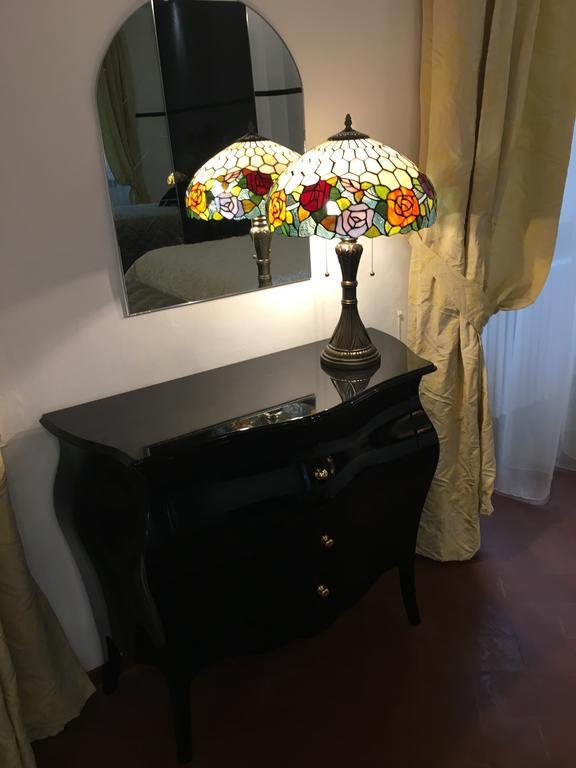 Firenze Rentals Suite Servi מראה חיצוני תמונה