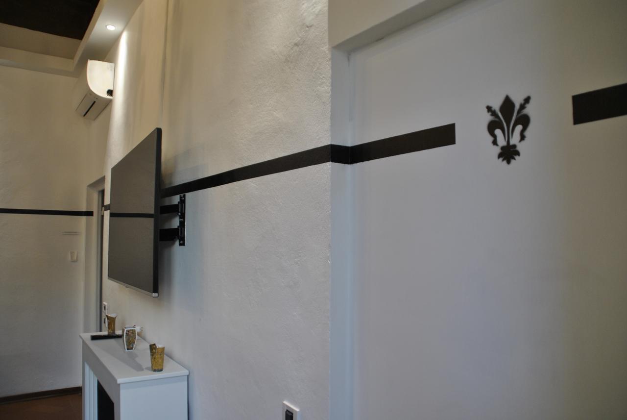 Firenze Rentals Suite Servi מראה חיצוני תמונה
