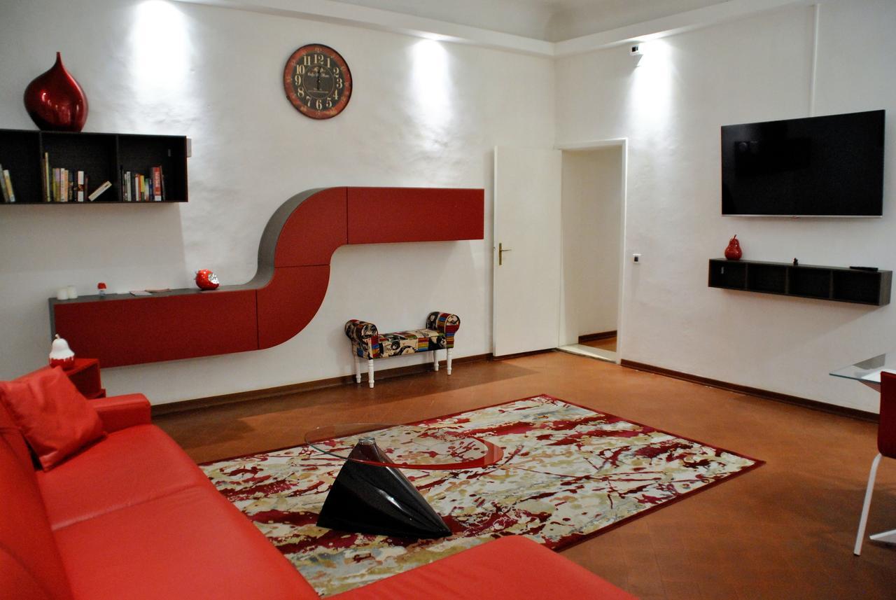 Firenze Rentals Suite Servi מראה חיצוני תמונה