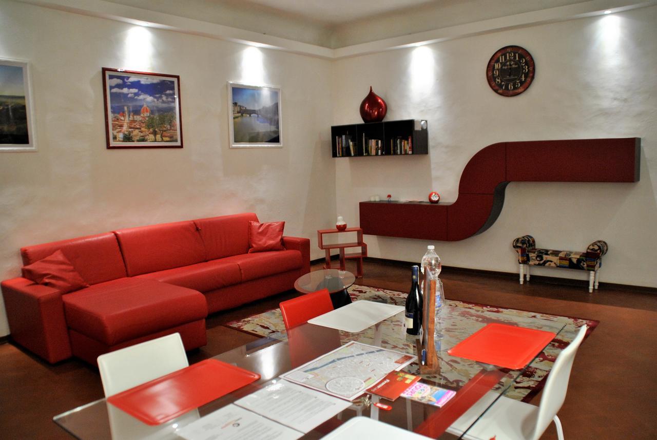 Firenze Rentals Suite Servi מראה חיצוני תמונה